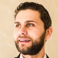 Krzysztof Slosarczyk Email