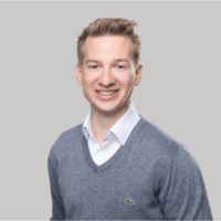 Travis Brößler Email