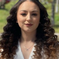 Luana Setrinski's profile photo