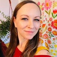 Lyndsay Schuhow Email & Phone Number