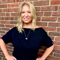 Midwest Technical Institute Employee Diana Hutchinson's profile photo