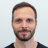 Tomaž Kompara Email