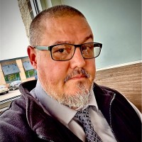 Robert Lockart Email