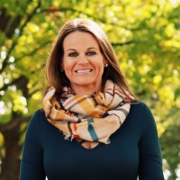 Publishers' Graphics Employee Michelle Kann's profile photo