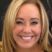 vCom Solutions Employee Beth Miller's profile photo