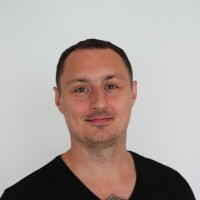 Eryk Rzeszutek Email