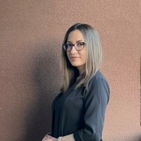 Martina Radeska Email