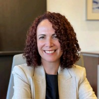 Claudia del Solar Email