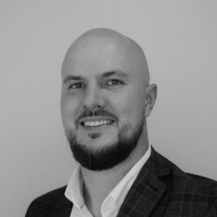 Sean Hollis Email & Phone Number