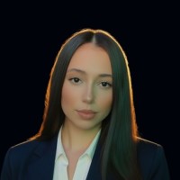 COMREL Employee Laís Ferreira's profile photo