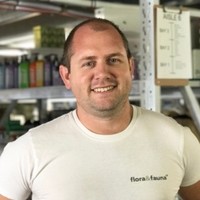 Snuggle Hunny Employee Tom Abraham's profile photo