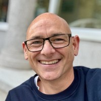 Stream Employee Simon Ashton's profile photo