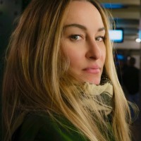 Melanie Dir Email & Phone Number