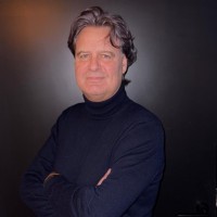 Mark . Email