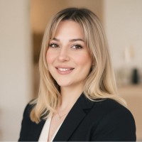 Gamze Güney Email