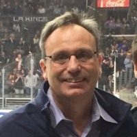 E-mail e número de telefone de David Campion