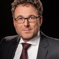 Stephan K Email & Phone Number