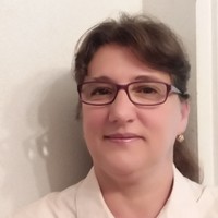 Roxana Kowalski Email