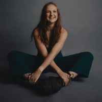 Louisa Gard Email