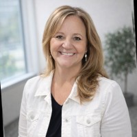 Paw Partner Software and Mobile Application Employee Julie Lustig's profile photo