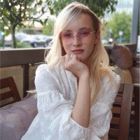 East-Tec Employee Roxana Danila's profile photo