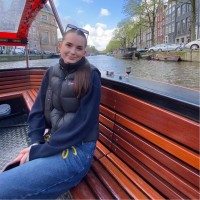 Rowen & Wren Employee Erin Cassells's profile photo