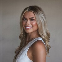 Lighthouse Escrow Employee Noelle Childs's profile photo
