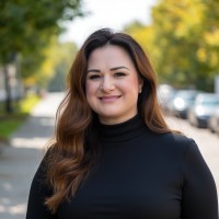 Danielle Brady Email & Phone Number