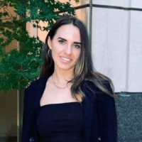 SUGARED + BRONZED Employee Lindsay Mata's profile photo
