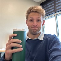 Simple Modern Employee Joshua Robinson's profile photo