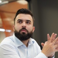 Marco Wust Email