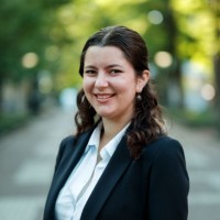 Nadia McGrath Email