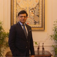 E-mail e número de telefone de Sachin Agarwal