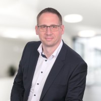 Holger Roth Email