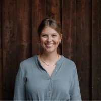 Online Birds Employee Sophia Bott's profile photo