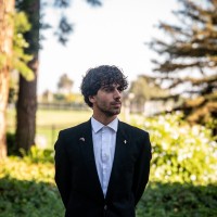 Unthread Employee Emre Kocer's profile photo
