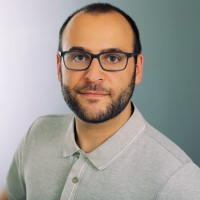 Dominik Feldmeier Email