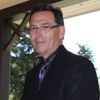 Dean Hunt Email & Phone Number