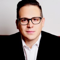 Enter Employee David Andri's profile photo