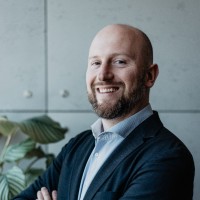 Email e telefono di Greg Smialek