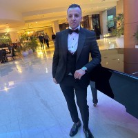 Amir Kamel Email