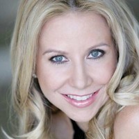 Lisa Gal Email & Phone Number