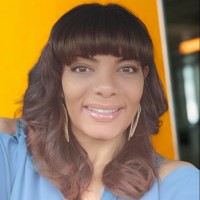 redShift Recruiting LLC Employee Roxanne L.'s profile photo