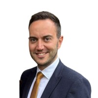 Oliver Cox Email