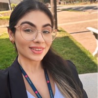 Santista Employee Laryssa Lima's profile photo
