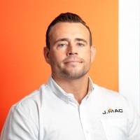Luis McCarthy Email