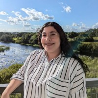 Reach Employee Maria Hernandez's profile photo