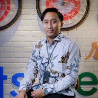 Rizky Nugraha Email