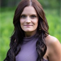 Builder Agent Academy Employee Anna Curtis's profile photo
