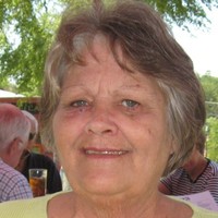 HubPages Employee Nancy Hellams's profile photo